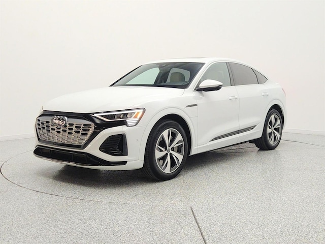 2024 Audi Q8 Sportback e-tron