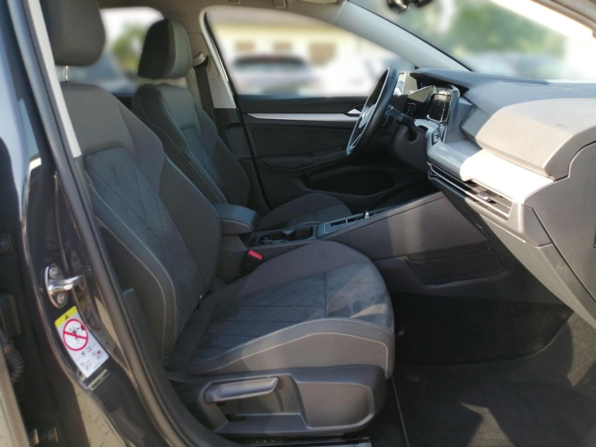 Volkswagen Golf Variant Life