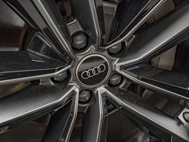 2025 Audi Q7 Premium Plus - Photo 12
