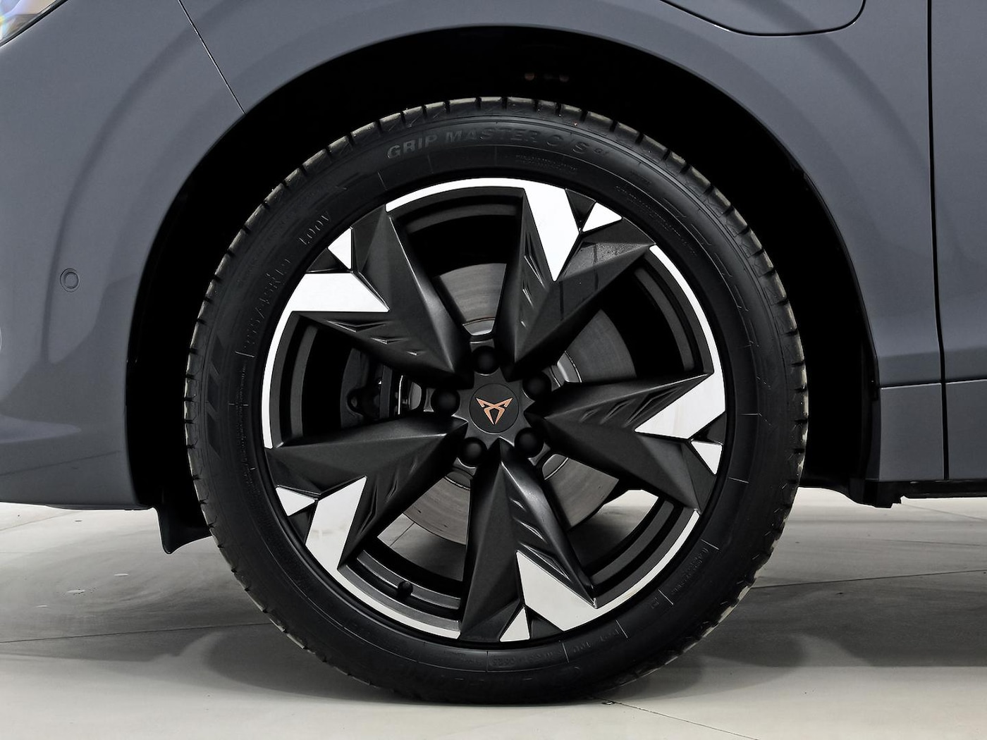 CUPRA Terramar 1.5 TSI e-Hybrid VZ DSG 200 kW (272 CV) — photo 9