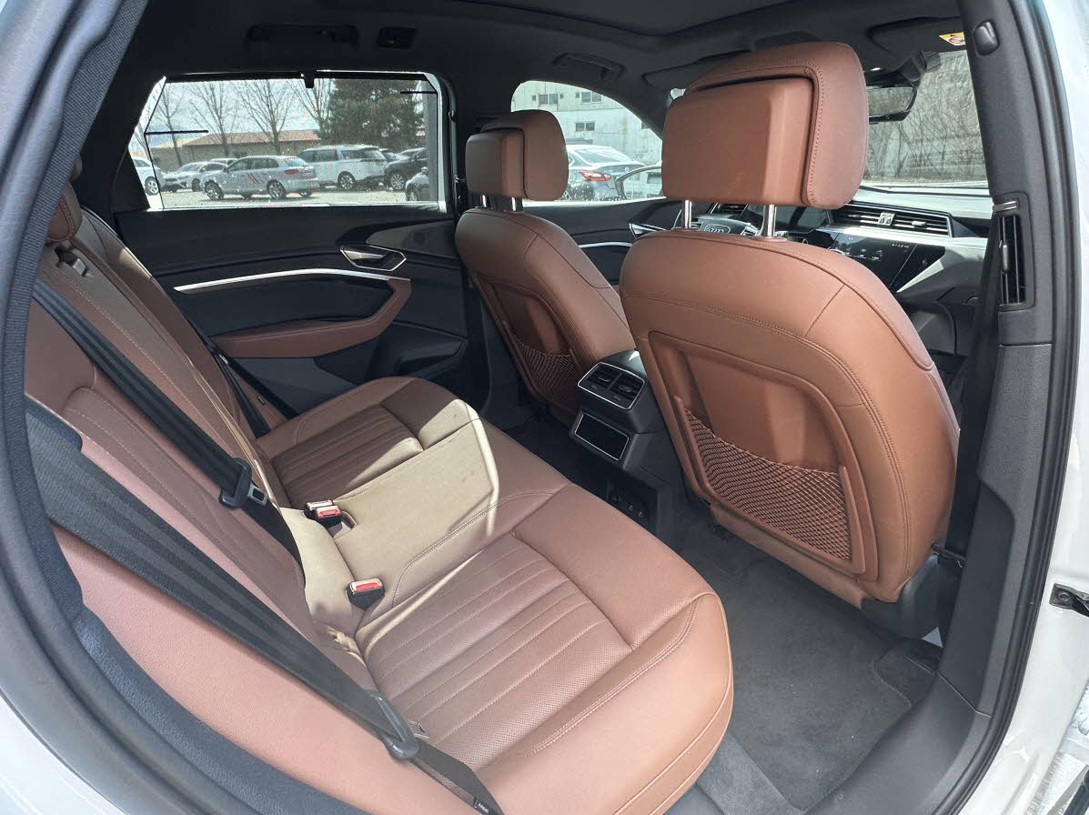 Image about Audi Q8 45 TDI quattro Premium 170(231) kW(hp) tiptronic