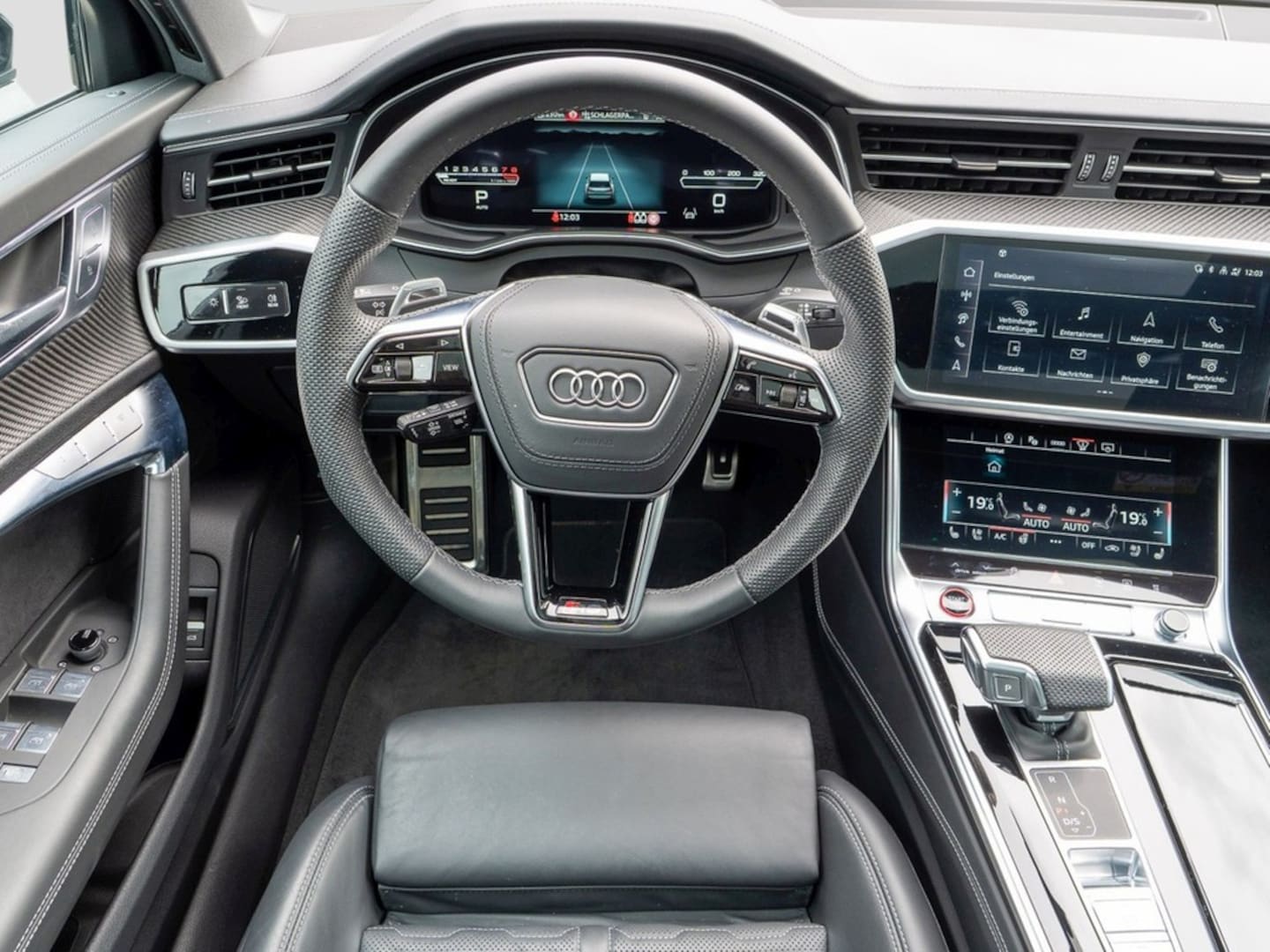 Bild über Audi RS 6 Avant TFSI quattro tiptronic - für weitere Informationen kontaktieren Sie den Audi Partner