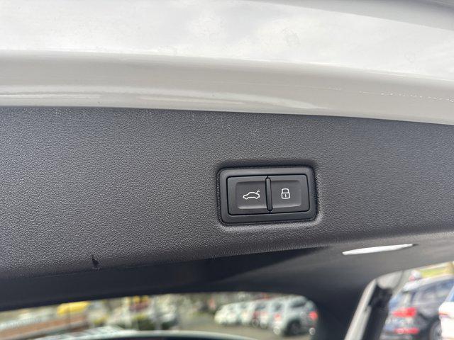 2025 Audi Q5 Premium - Photo 17
