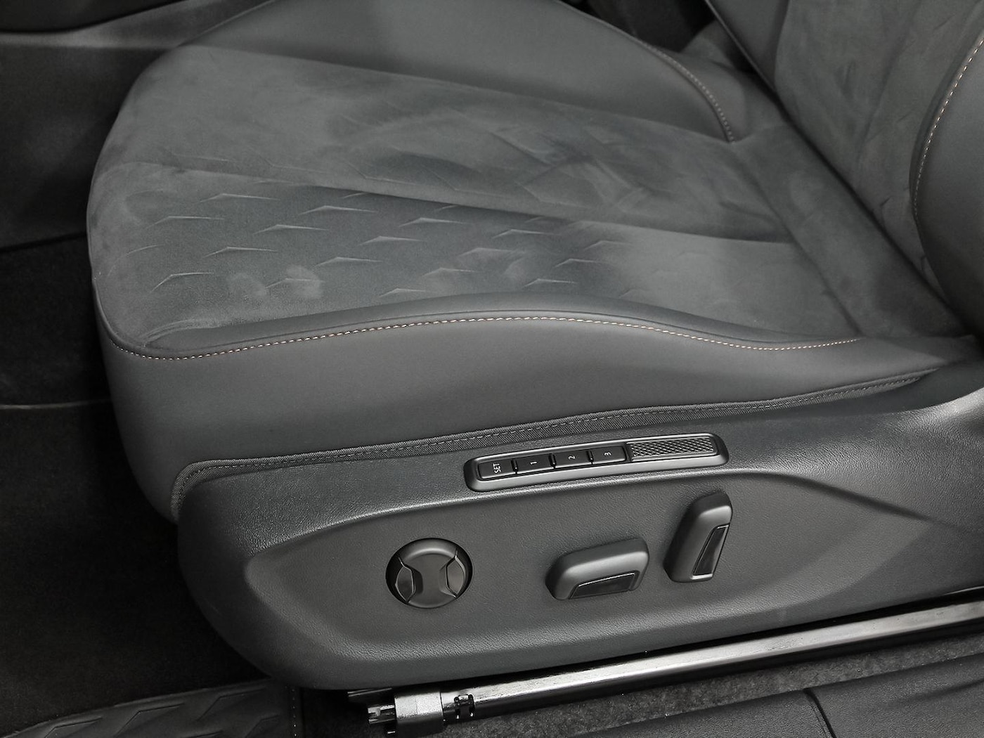 CUPRA Terramar 1.5 TSI e-Hybrid VZ DSG 200 kW (272 CV) — photo 13