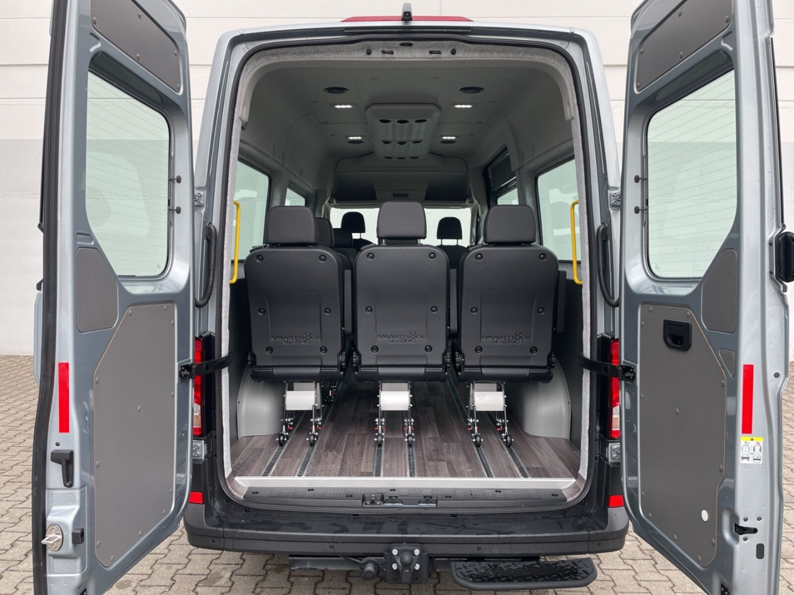 Volkswagen Crafter Kasten mittlerer Radstand – Bild 10