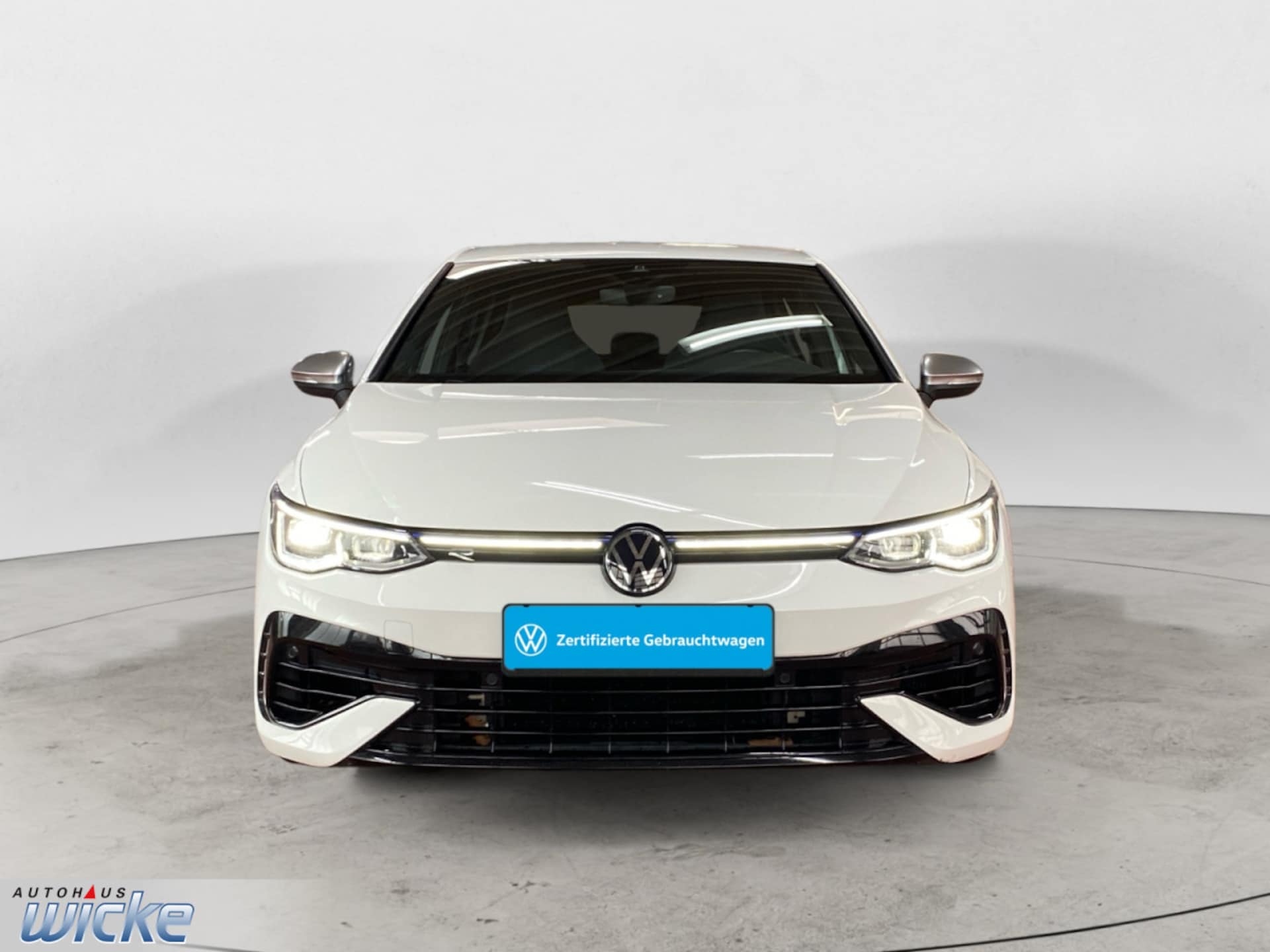 Volkswagen Golf R