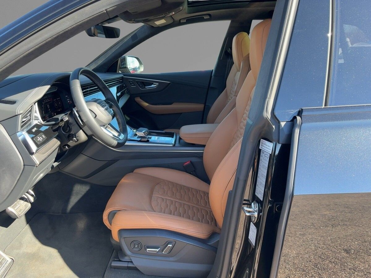 Audi RS Q8 SUV