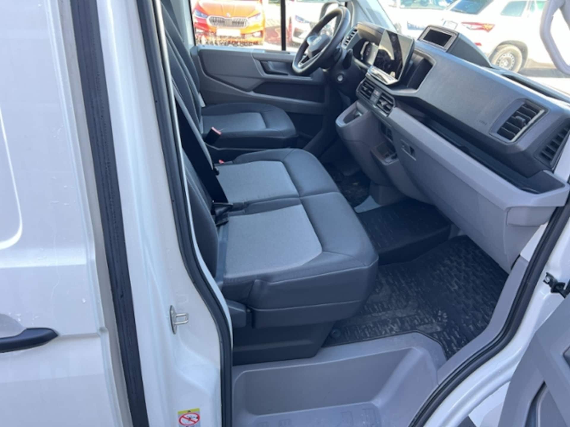 Volkswagen Crafter Kasten mittlerer Radstand