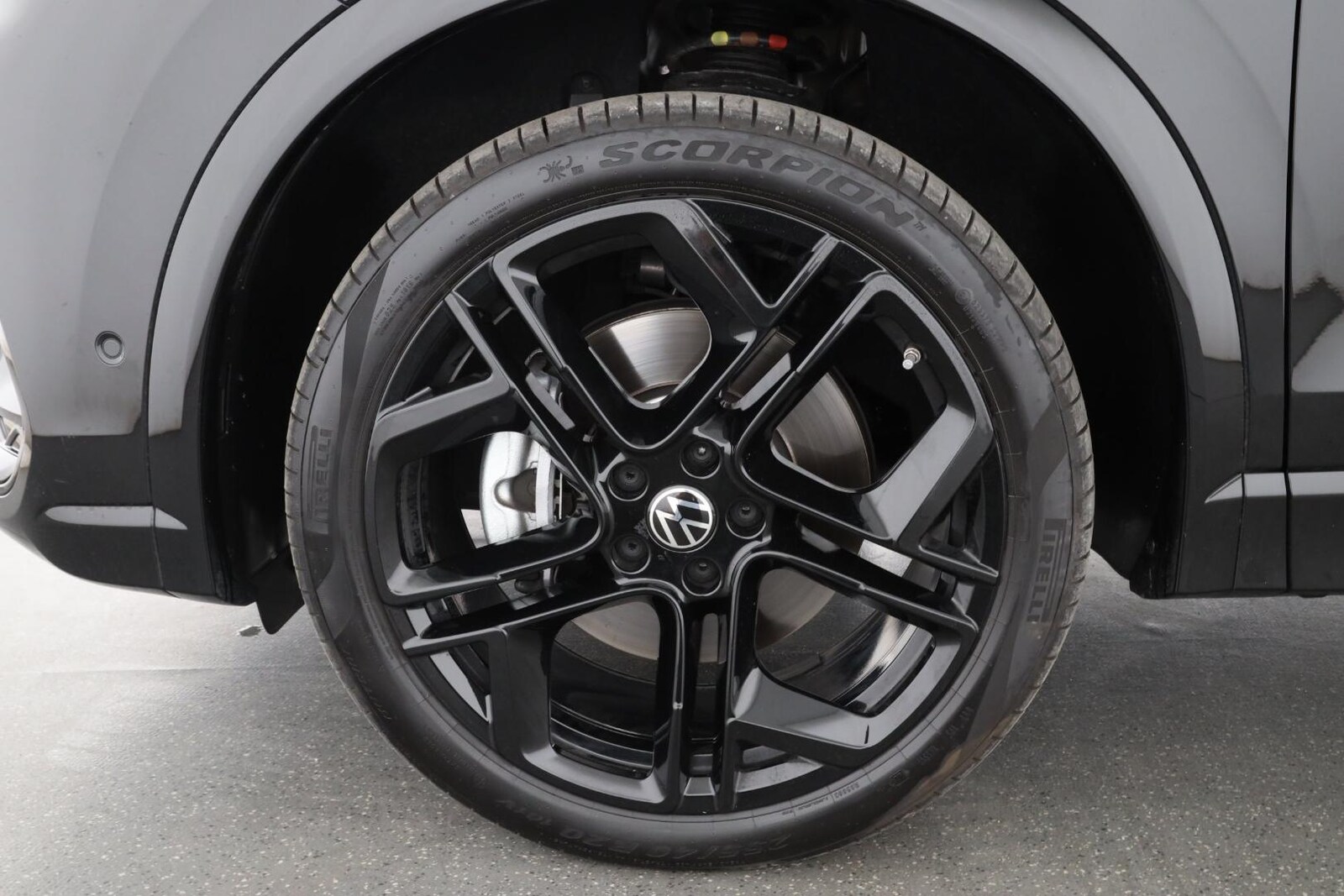 Volkswagen Tiguan – Bild 8