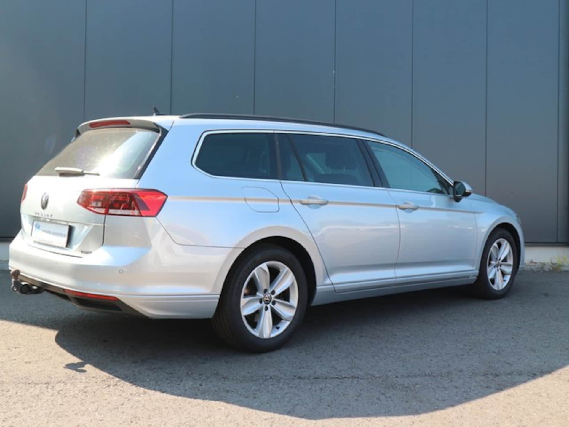 Volkswagen Passat Variant Business