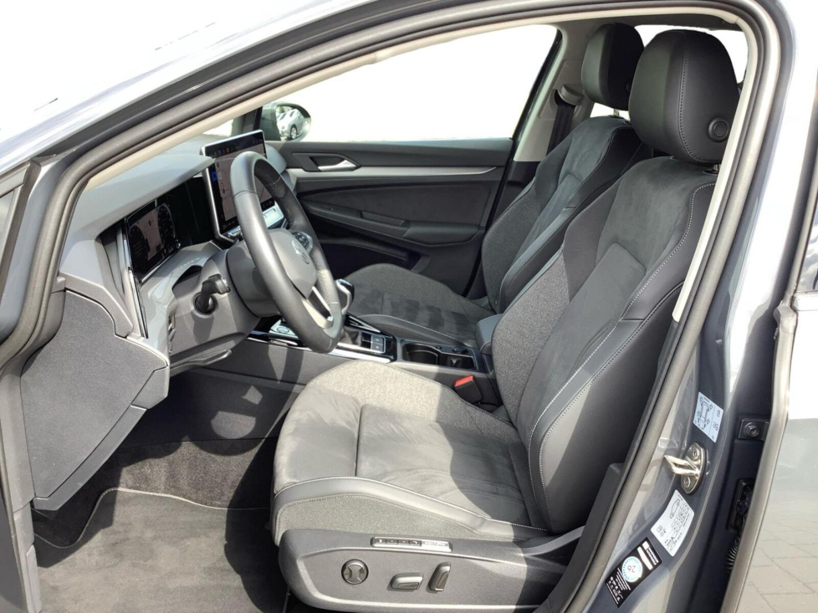 Volkswagen Golf – Bild 8