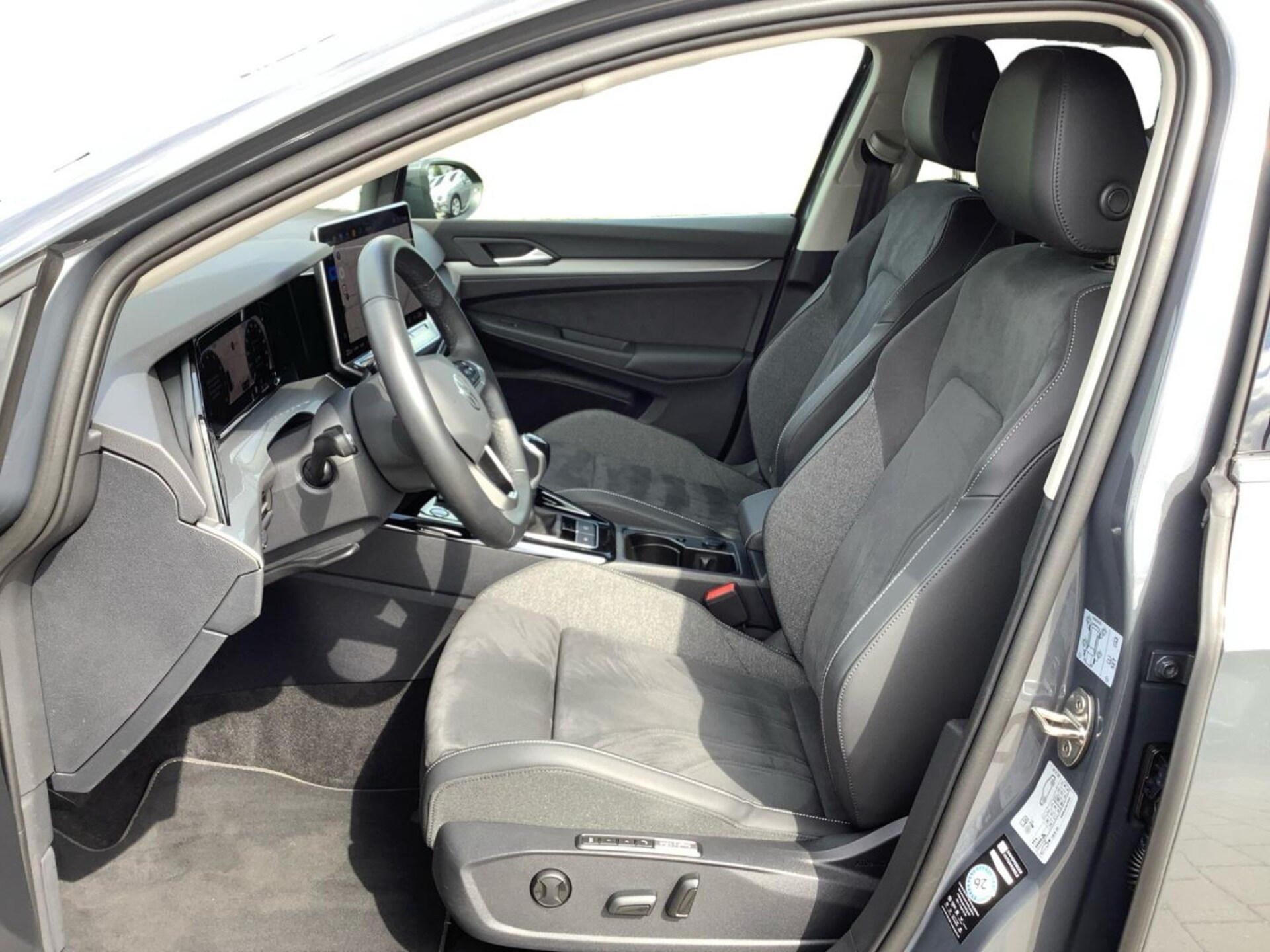 Volkswagen Golf Style