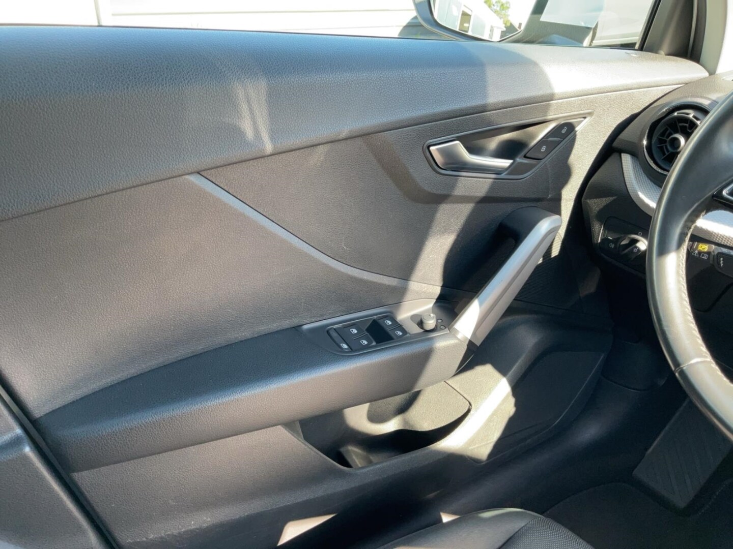 Image about Audi Q2 1.0 TFSI ultra 6-Gang