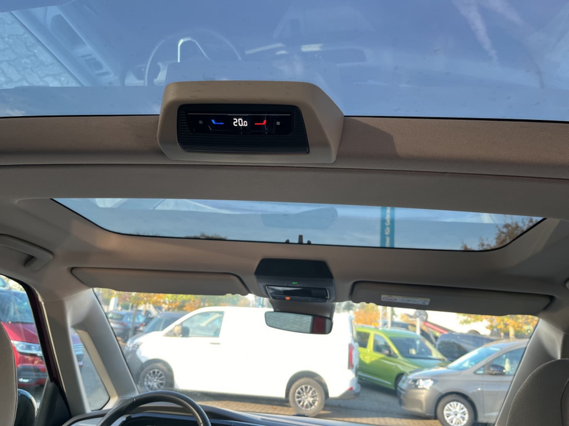 Volkswagen Multivan Basis-Modell