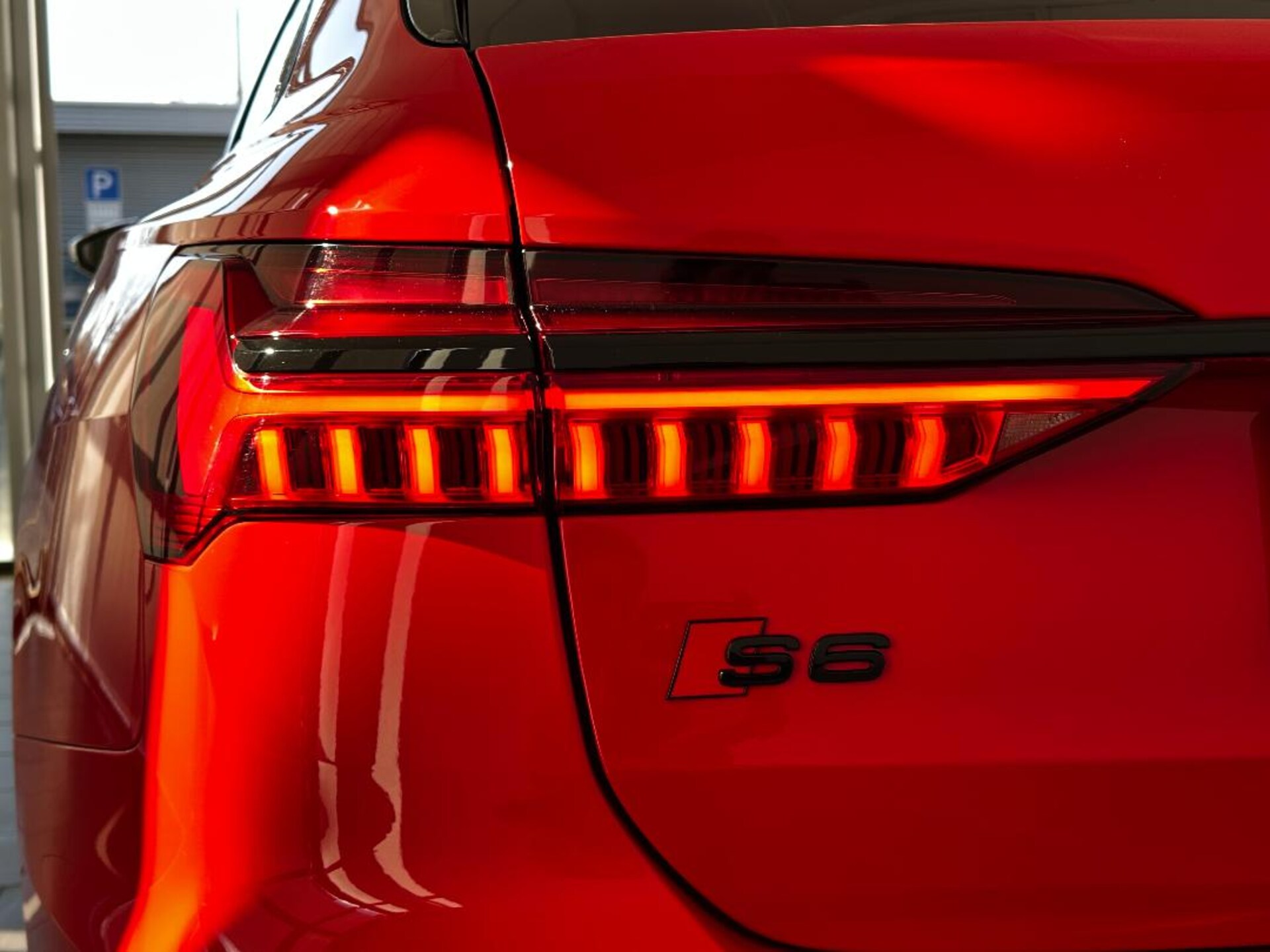 Audi S6 Avant