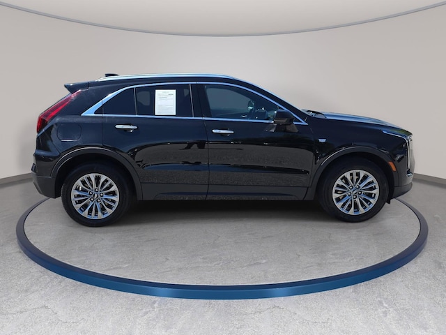 2025 Cadillac XT4