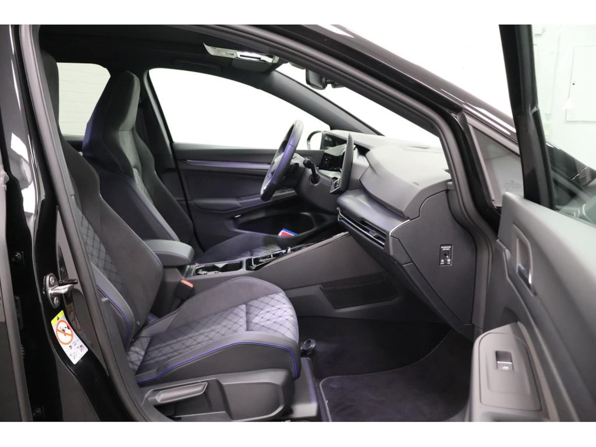 Volkswagen Golf Variant R-Line