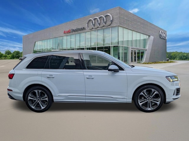 2023 Audi Q7