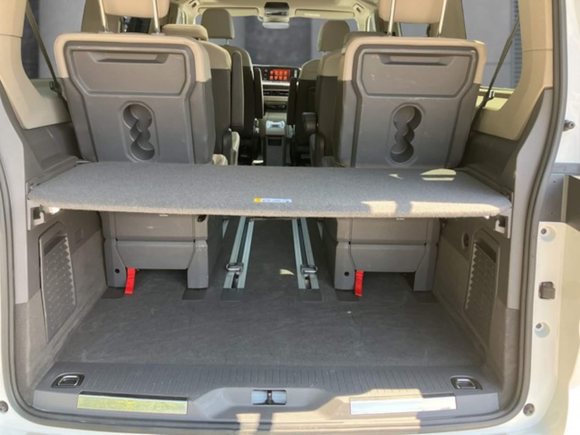 Volkswagen Multivan Langversion Style
