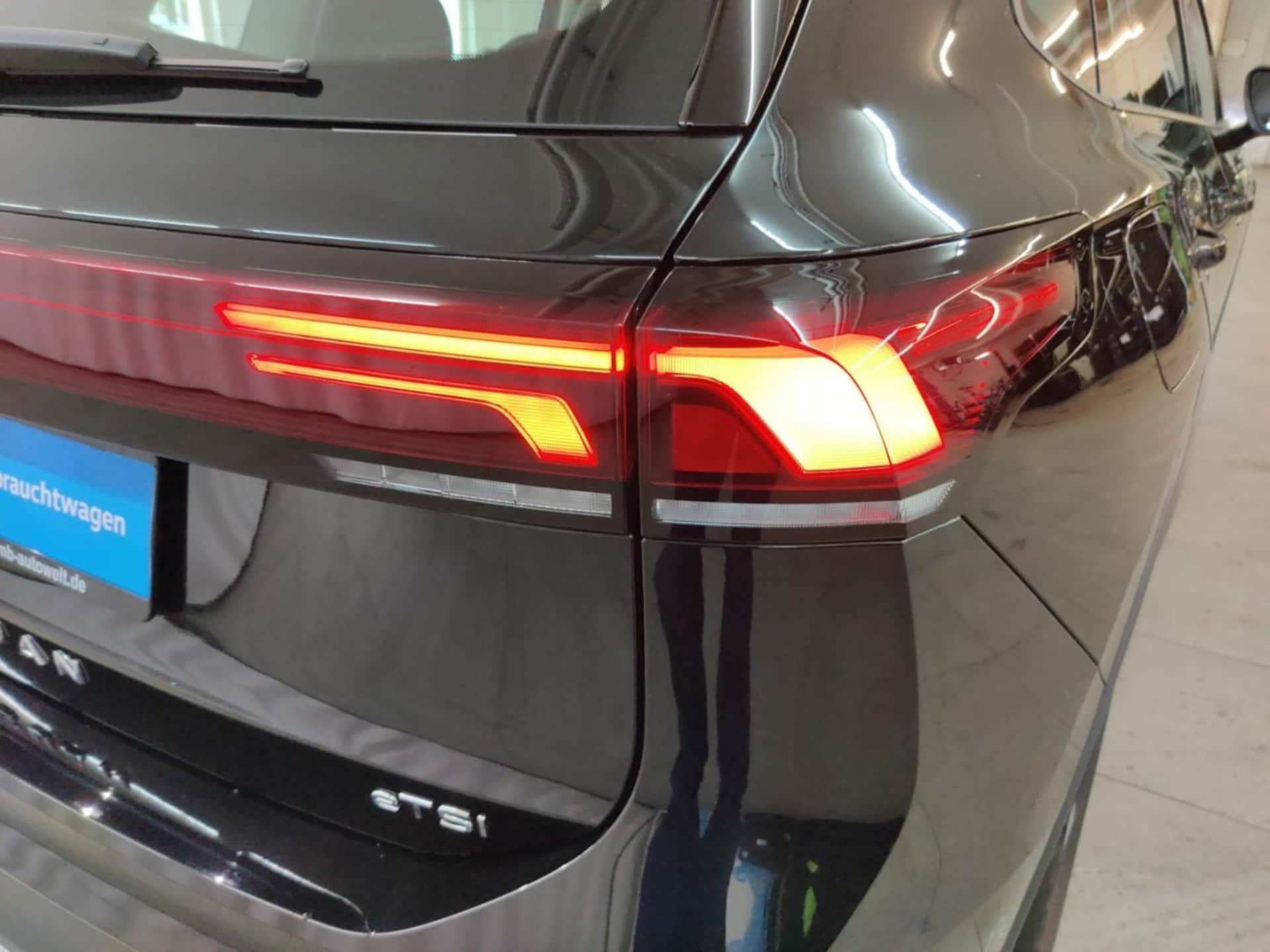 Volkswagen Tiguan Basis-Modell