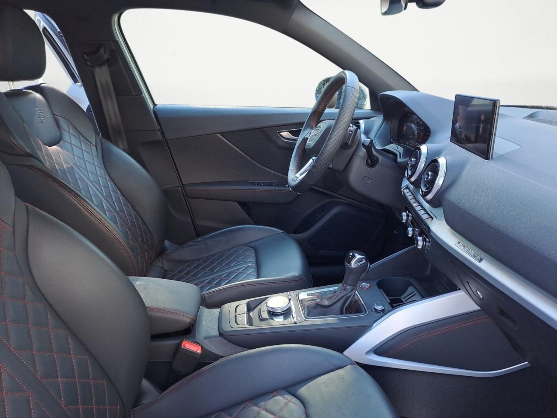 Audi SQ2