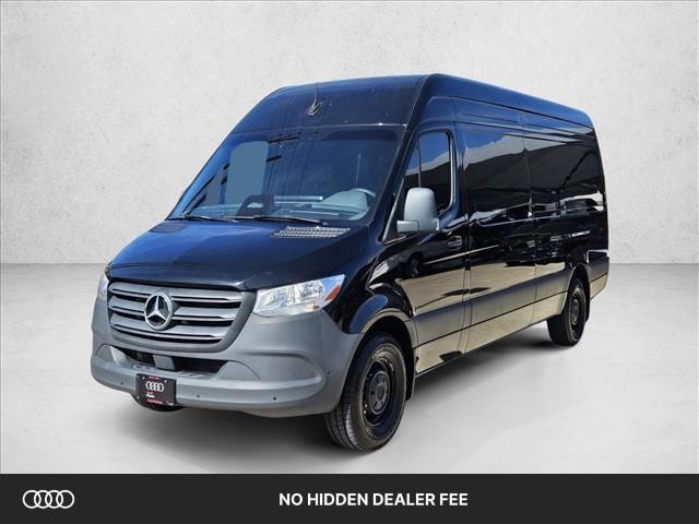 2025 Mercedes-Benz Sprinter Cargo Van
