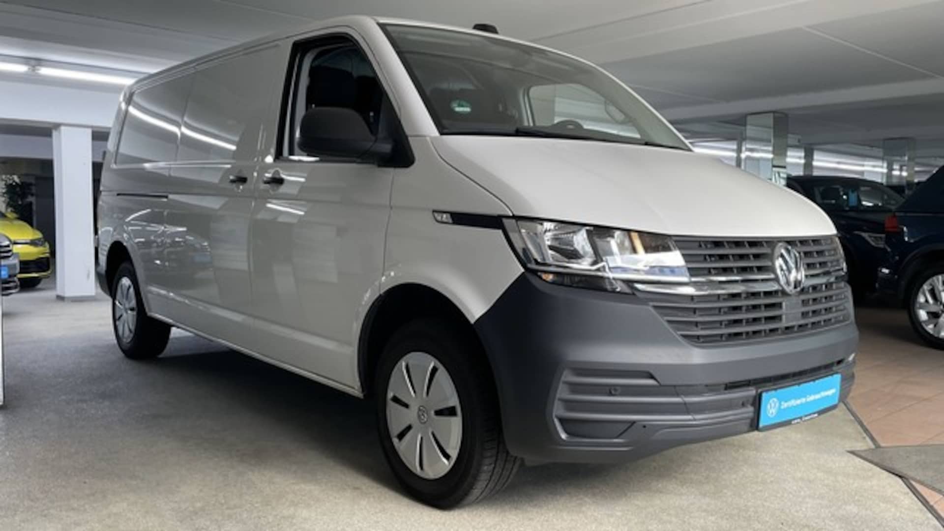 Volkswagen T6.1 Transporter Kasten langer Radstand