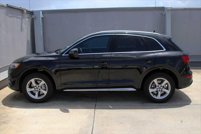 Used 2024 Audi Q5 Premium with VIN WA1ABAFY9R2008207 for sale in Sugar Land, TX