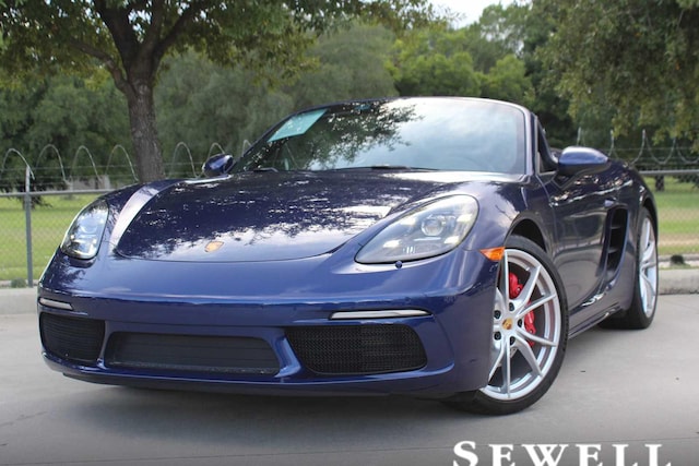 2025 Porsche Boxster S
