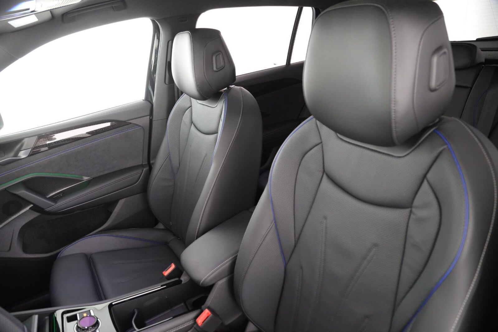 Volkswagen Tiguan – Bild 12