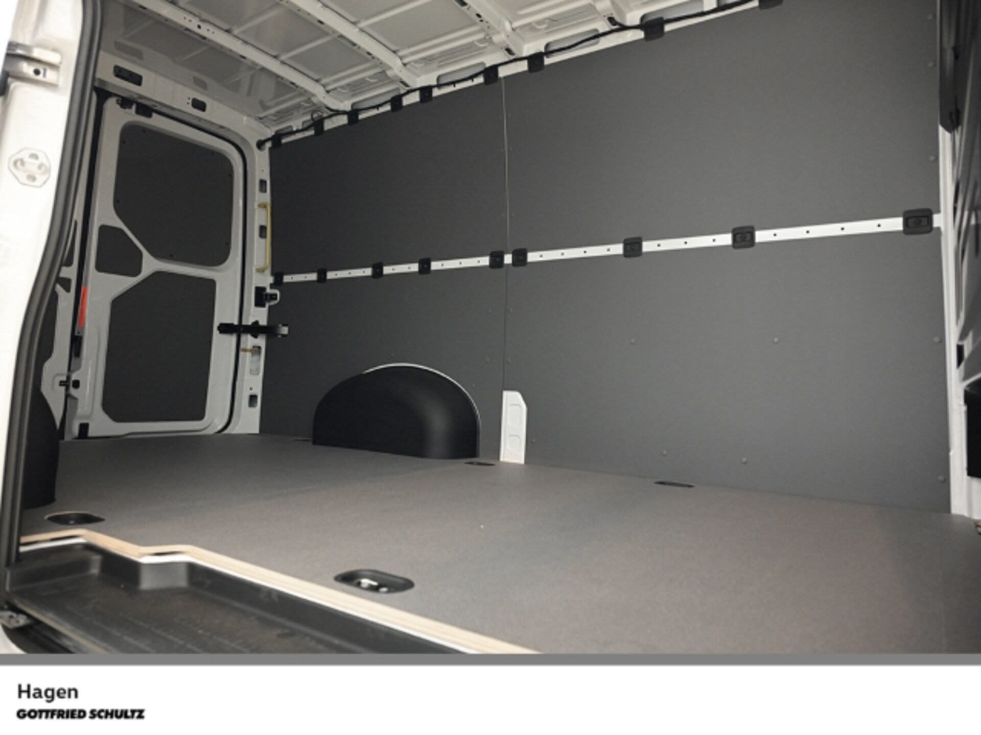Volkswagen Crafter Kasten mittlerer Radstand