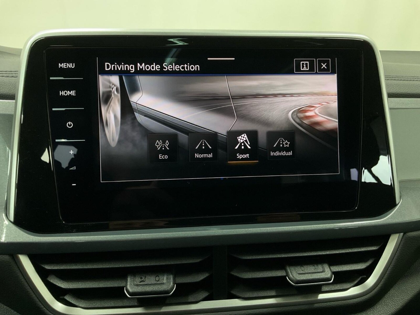 Volkswagen T-Roc – Bild 18