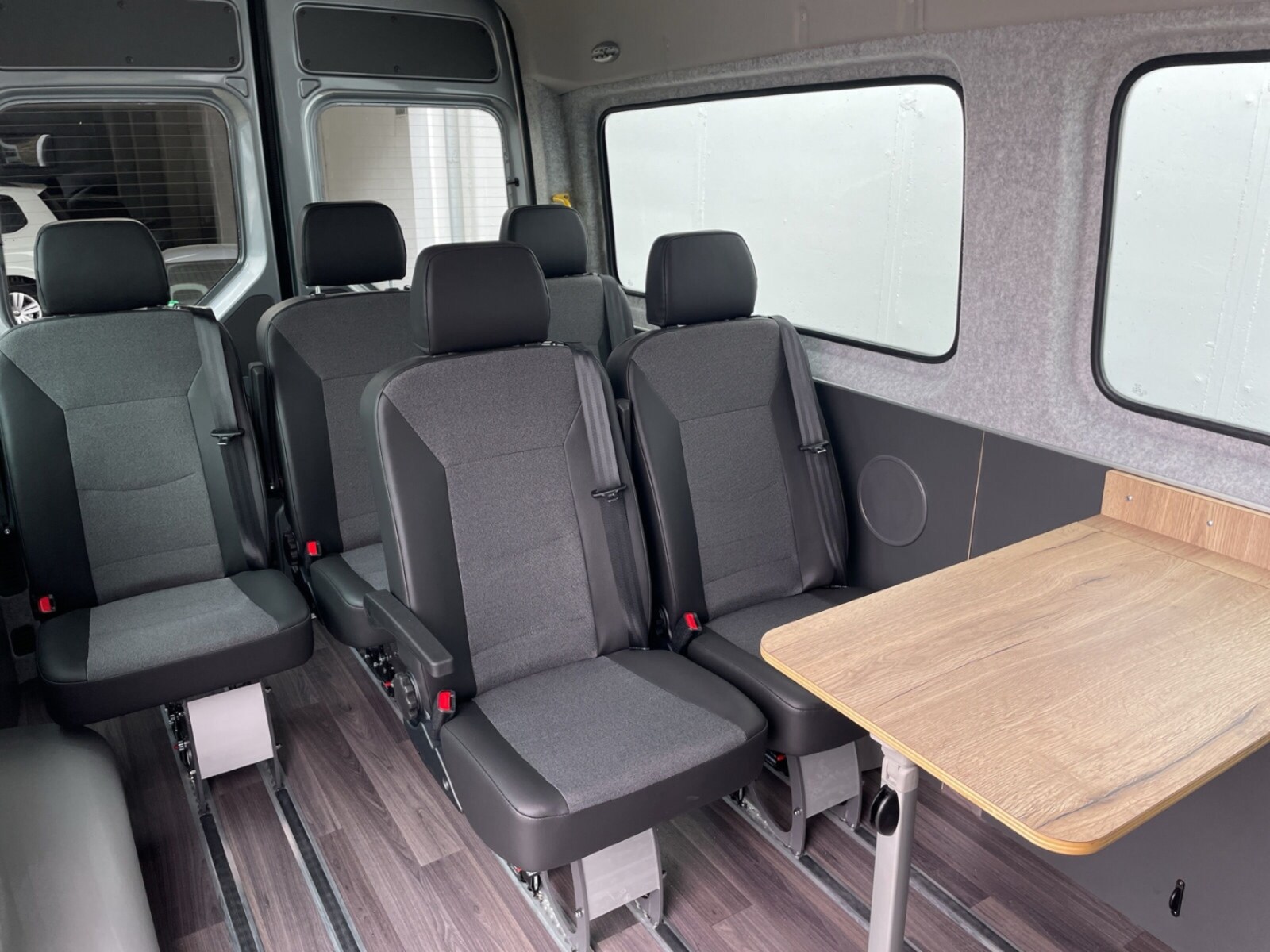 Volkswagen Crafter Kasten mittlerer Radstand – Bild 14