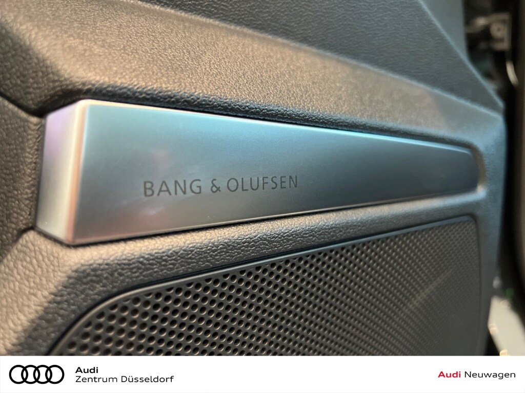 Image about Audi RS 3 Limousine TFSI quattro S tronic