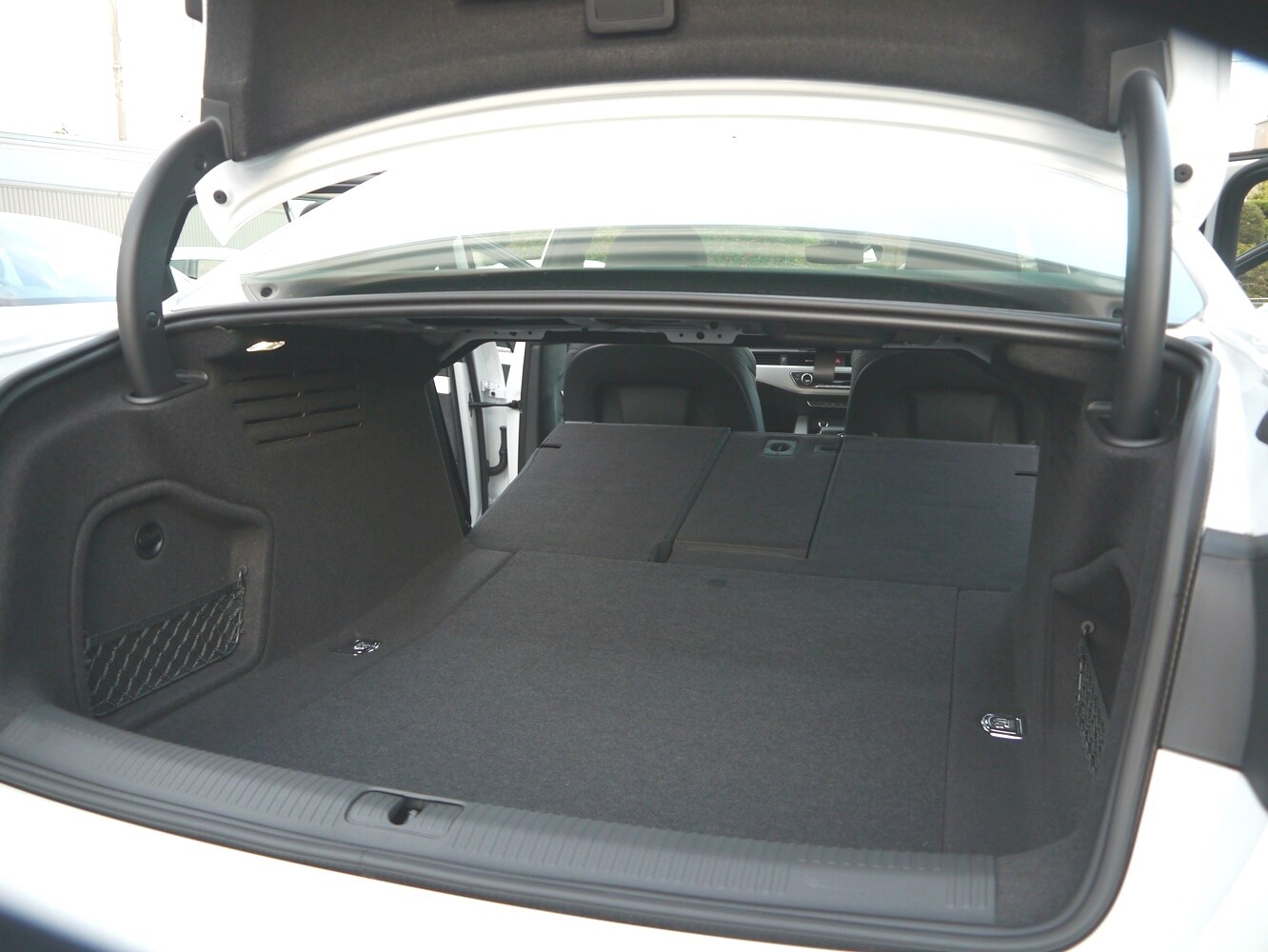 Audi A4 Sedan