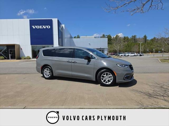 2025 Chrysler Pacifica