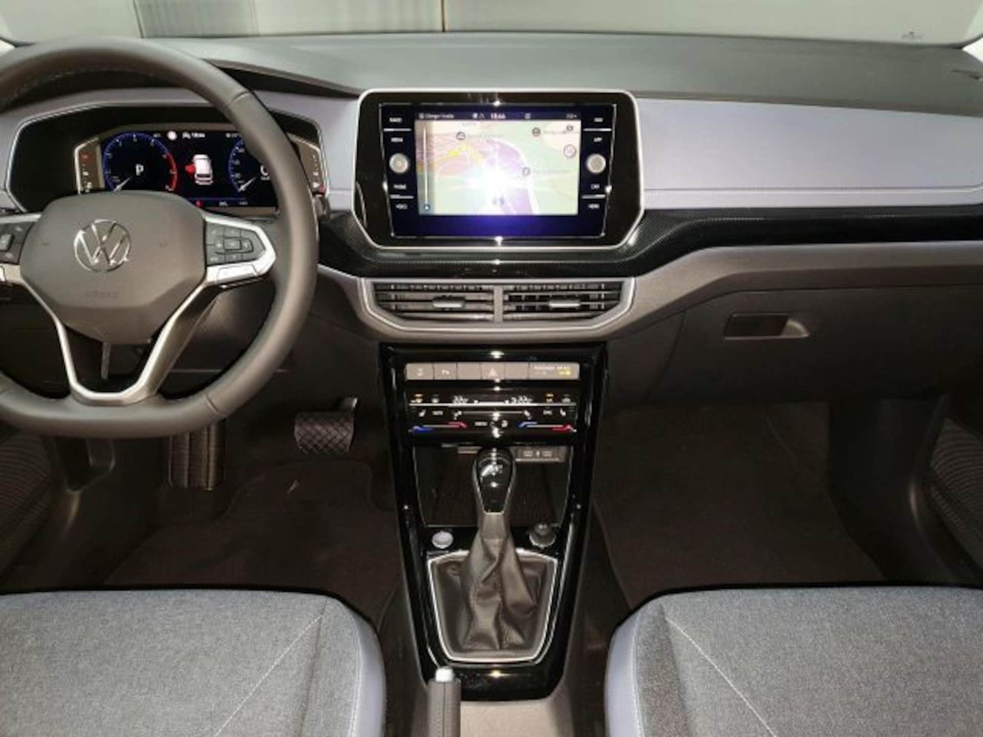 Volkswagen T-Cross Style