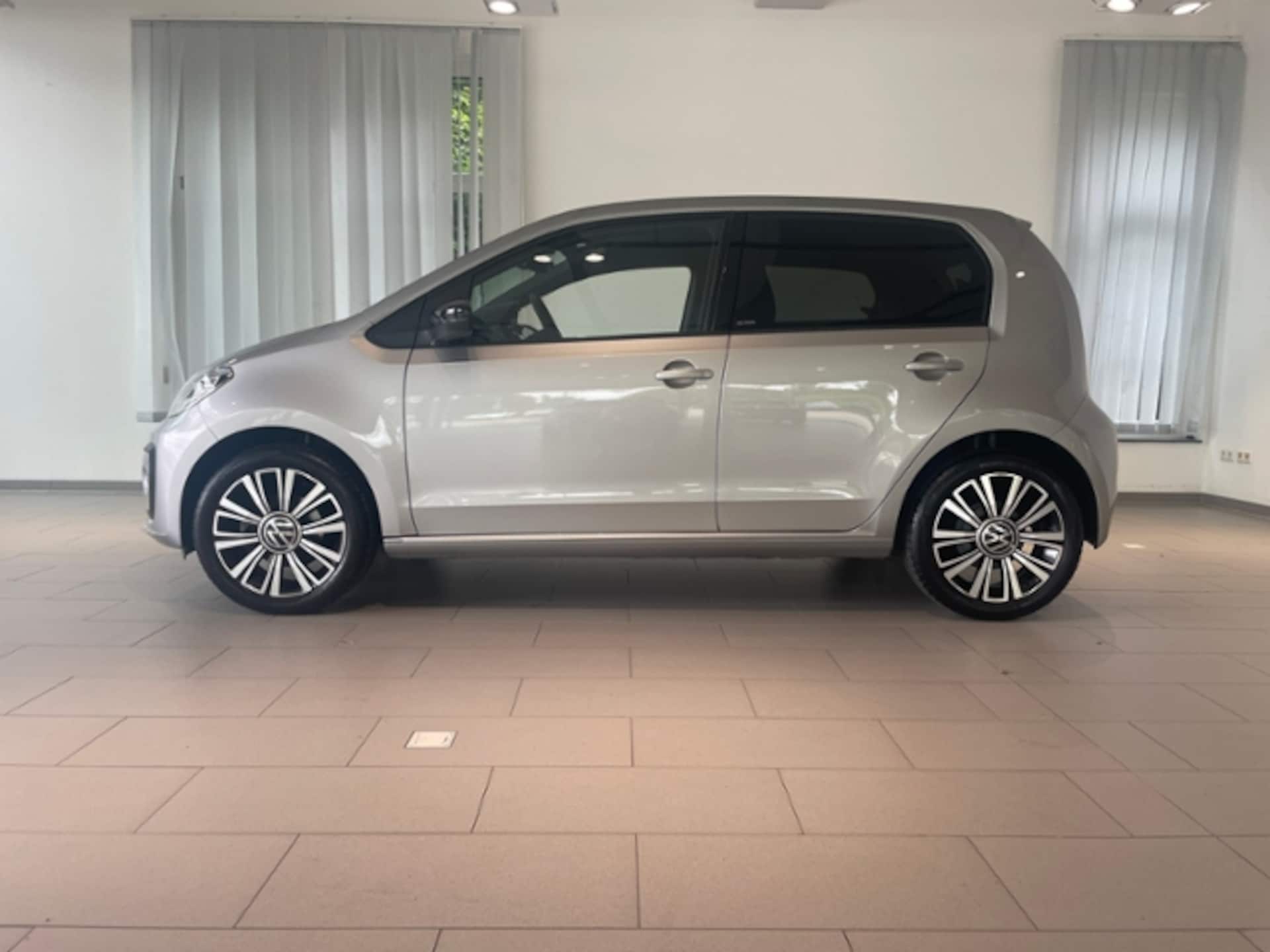 Volkswagen up! ACTIVE