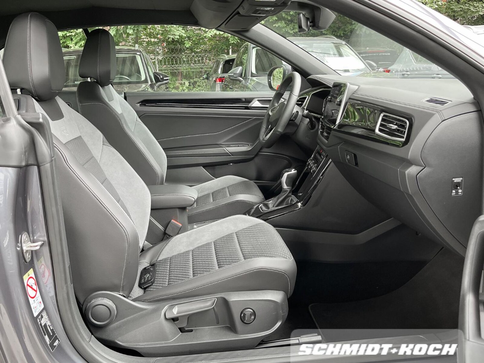 Volkswagen T-Roc Cabriolet – Bild 10