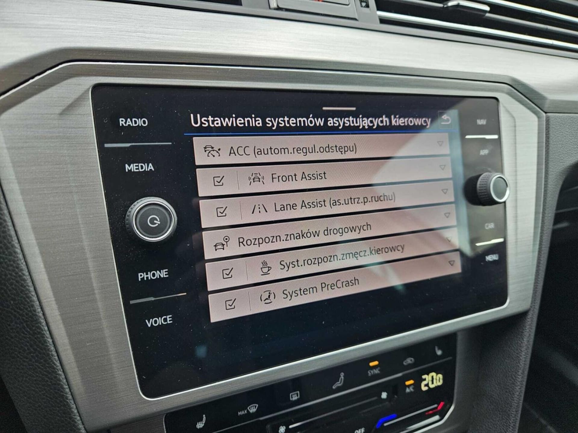 Volkswagen Passat Variant Model bazowy