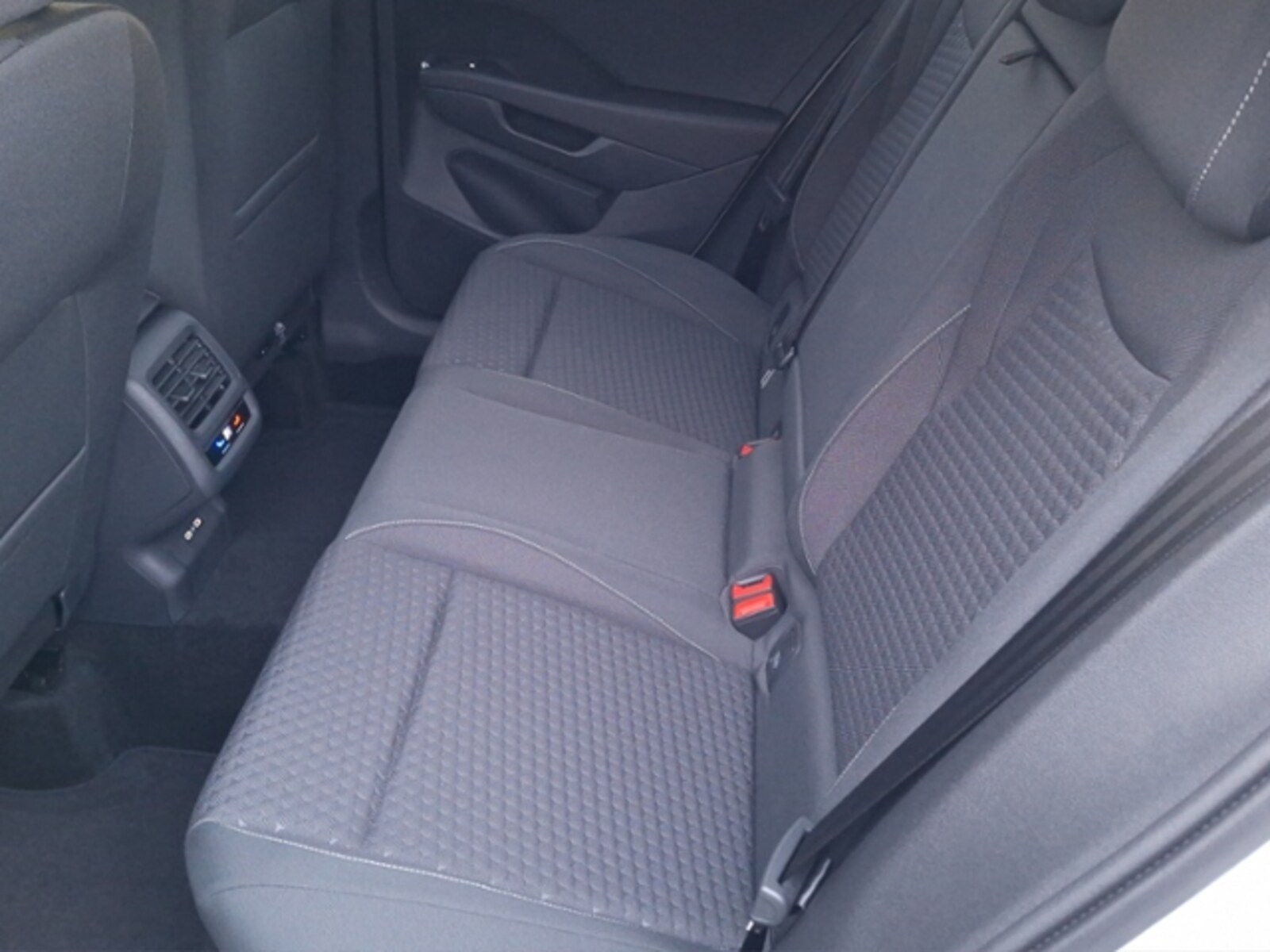 Volkswagen T-Roc – Bild 12