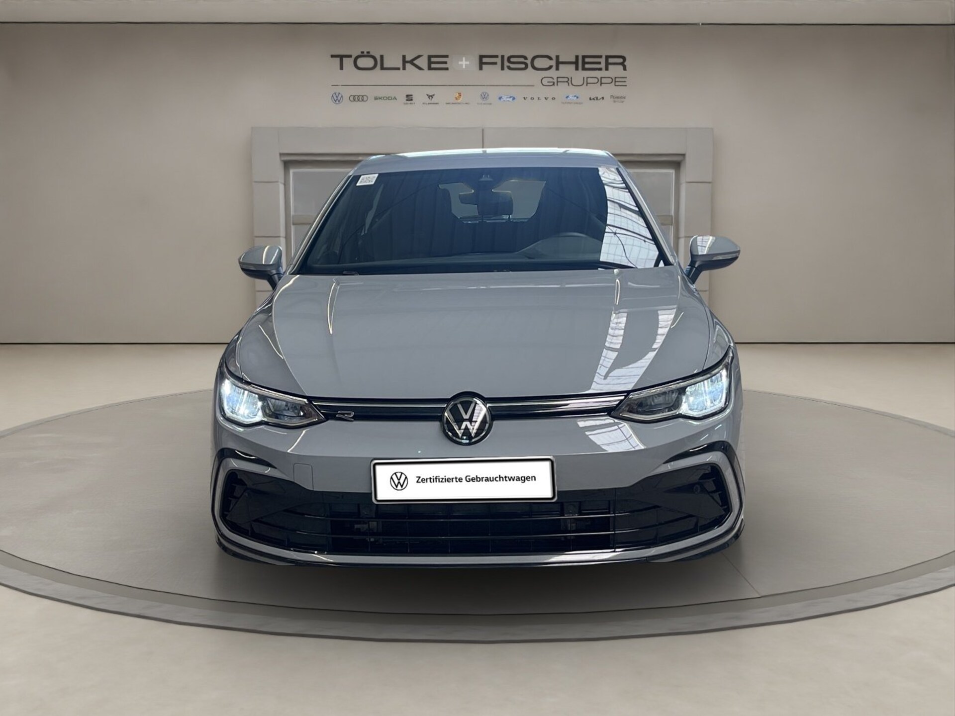 Volkswagen Golf R-Line