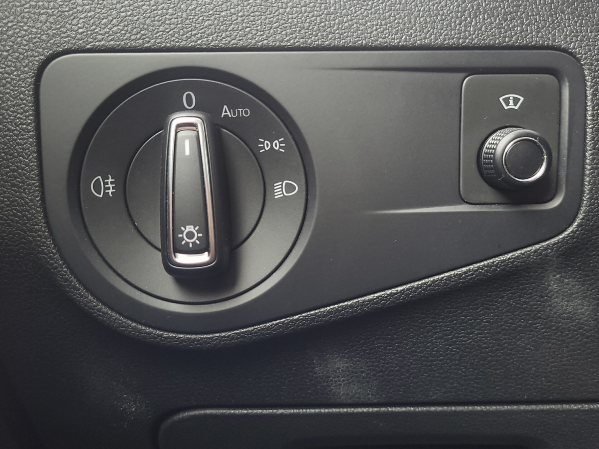 Volkswagen Tiguan Active