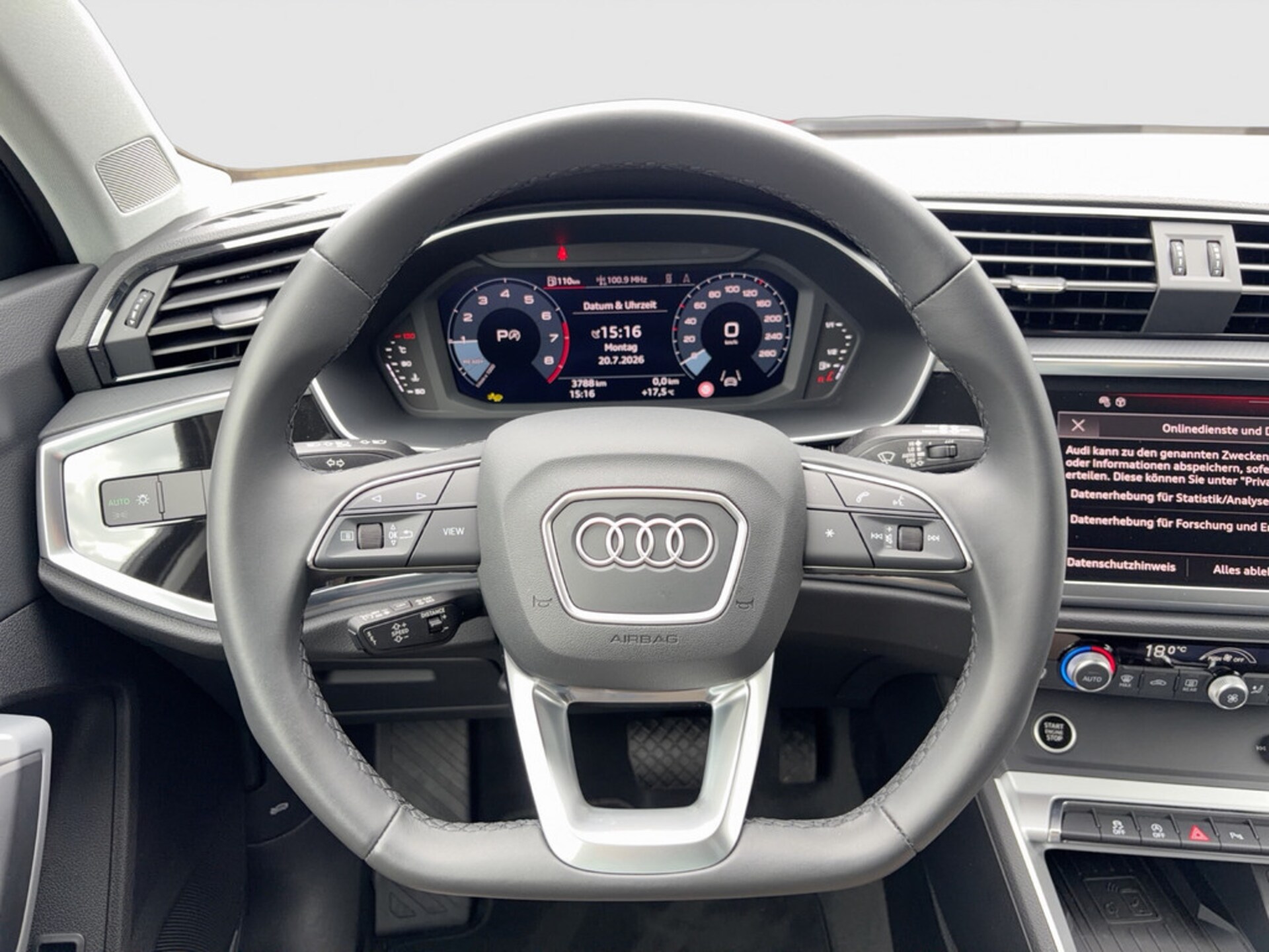 Audi Q3 SUV S line