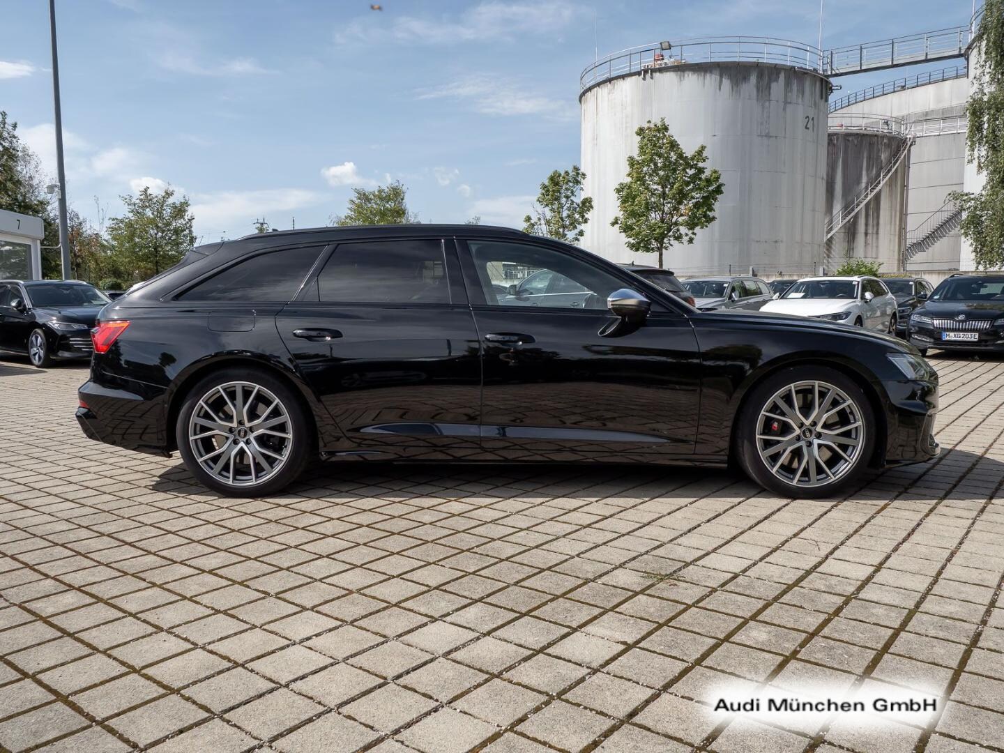 Bild über Audi S6 Avant TDI quattro tiptronic - für weitere Informationen kontaktieren Sie den Audi Partner