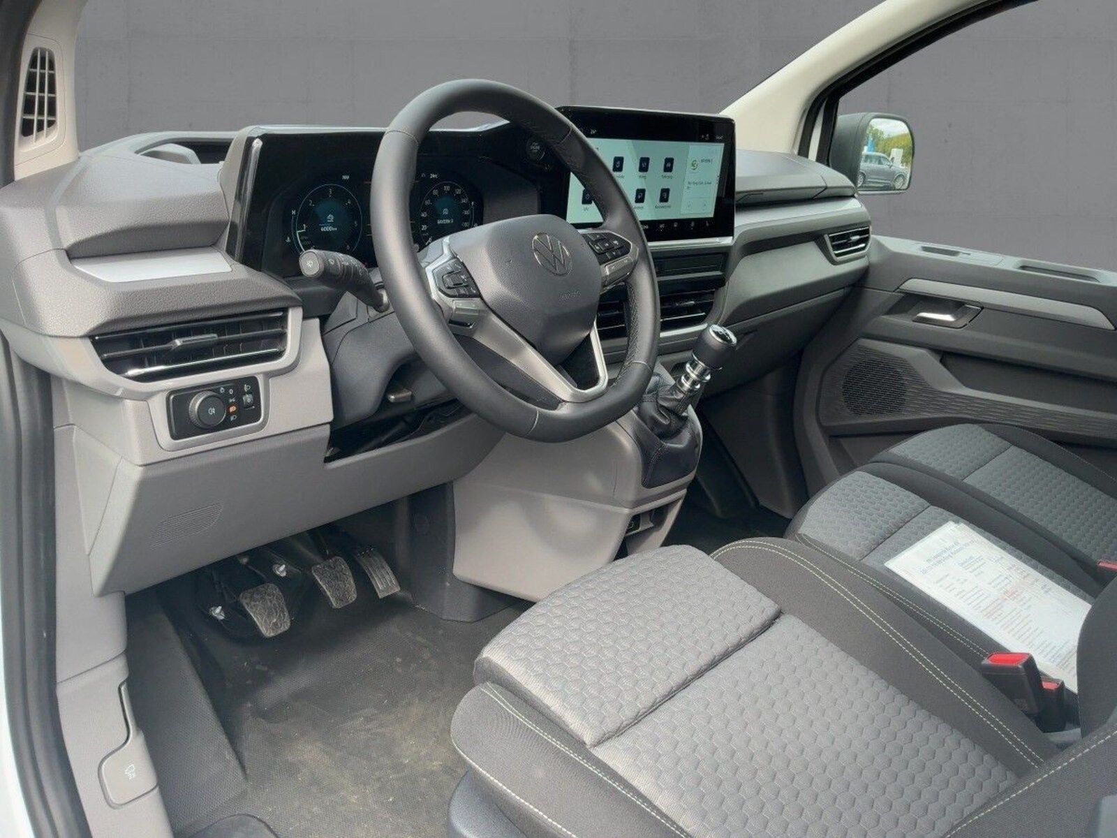 Volkswagen Transporter Kasten kurzer Radstand – Bild 9