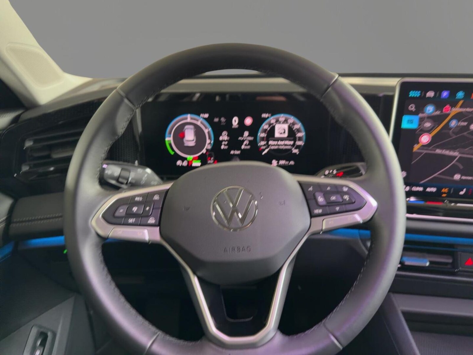 Volkswagen Tiguan – Bild 12