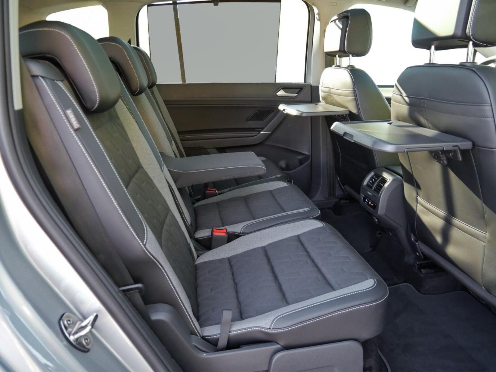 Volkswagen Touran – Bild 19