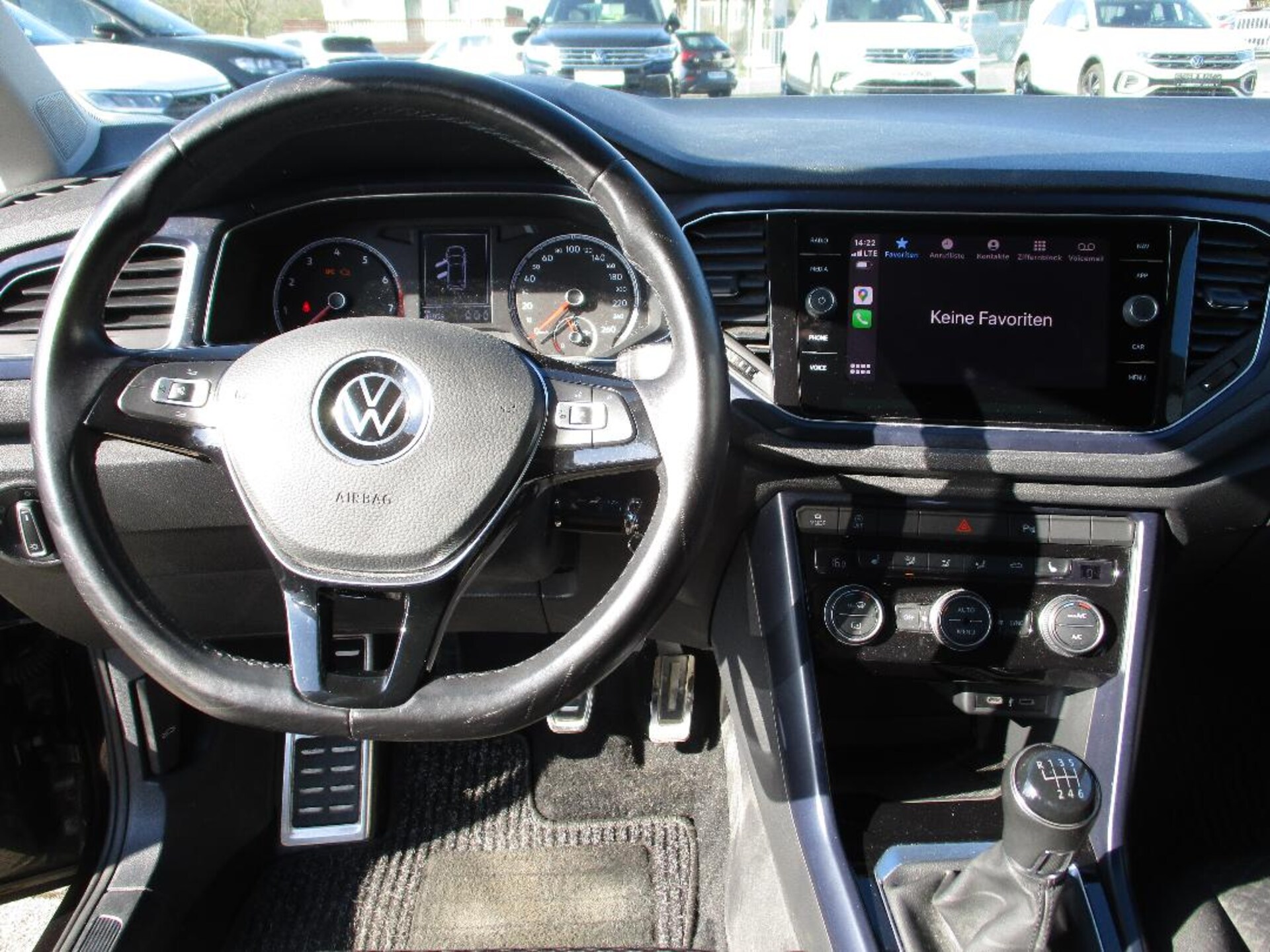 Volkswagen T-Roc United