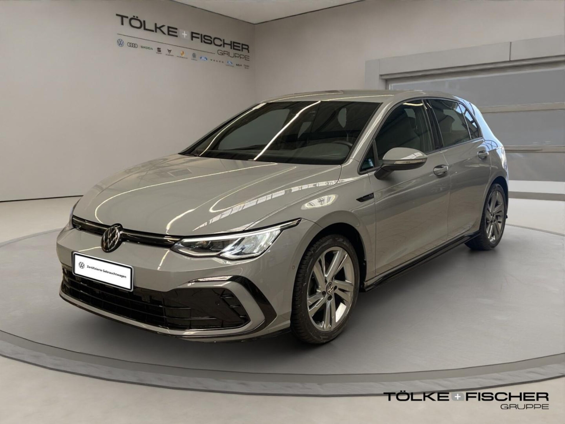 Volkswagen Golf R-Line